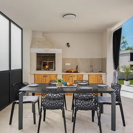 Sunset B By Interhome